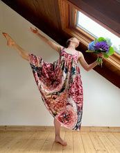 Load image into Gallery viewer, Yesterday Dress