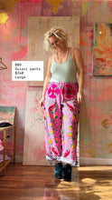 Load image into Gallery viewer, Suzani pants 26009