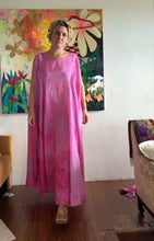Load image into Gallery viewer, Raspberry circle tie dress