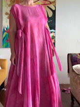 Load image into Gallery viewer, Raspberry circle tie dress