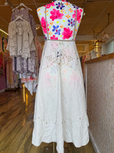Load image into Gallery viewer, Back view of vintage linen cutwork embroidery dress