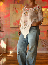 Load image into Gallery viewer, Long sleeve bias shirt with corner hem 250906