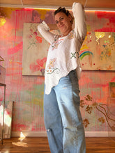 Load image into Gallery viewer, Long sleeve bias shirt with corner hem 250906