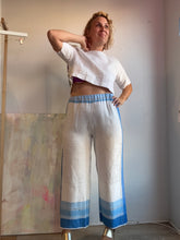 Load image into Gallery viewer, Vintage tablecloth pants