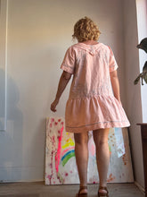 Load image into Gallery viewer, Embroidered linen dress
