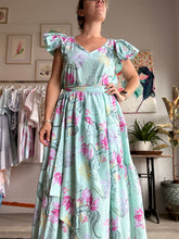 Load image into Gallery viewer, Wrap skirt in caramiya print 25054