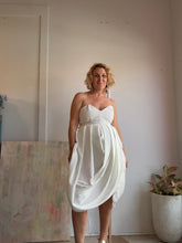 Load image into Gallery viewer, white tulip dress