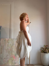Load image into Gallery viewer, white tulip dress