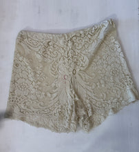 Load image into Gallery viewer, Shorts made from vintage pillowcases 2403