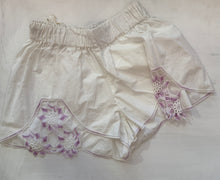 Load image into Gallery viewer, Shorts made from vintage pillowcases 2403