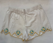 Load image into Gallery viewer, Shorts made from vintage pillowcases 2403