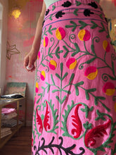Load image into Gallery viewer, Suzani skirt 26013