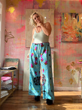 Load image into Gallery viewer, Suzani pants 26011