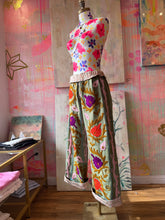 Load image into Gallery viewer, Suzani pants 26008