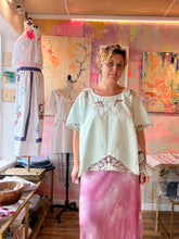 Load image into Gallery viewer, 26062 Hand-Dyed Vintage Embroidered Cutwork Tablecloth Top