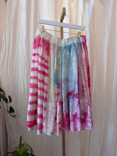 Load image into Gallery viewer, hand painted skirt 25056