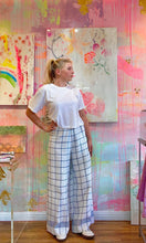Load image into Gallery viewer, Pants made from a vintage tablecloth 250931