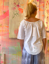 Load image into Gallery viewer, Long sleeve shirt bias corner hem 250905