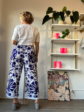 Load image into Gallery viewer, suzani pants