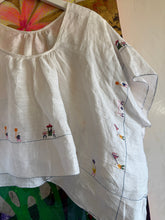 Load image into Gallery viewer, 26139 Rice Linen Cross-Stitch Figurine Tablecloth Crop Top