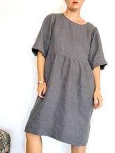 Load image into Gallery viewer, Oversized linen dress