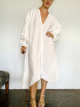 Load image into Gallery viewer, Button up linen trapeze dress