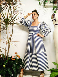 71/100 striped dress with pleated sleeves