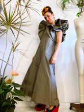 Load image into Gallery viewer, 98/100 Flyaway circle sleeve dress