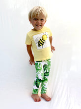 Load image into Gallery viewer, Bee T-Shirt